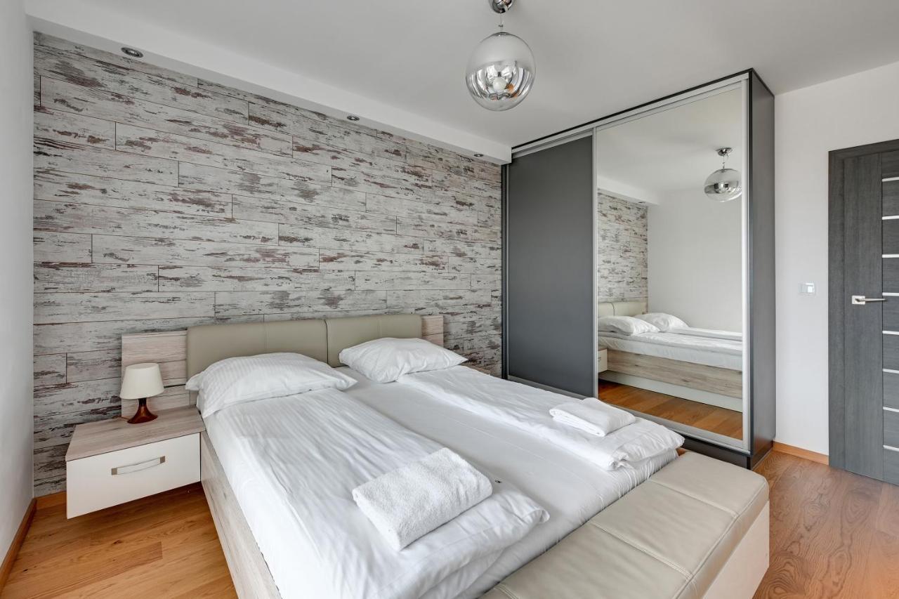Grand Apartments - Luxury Apartment On The 11Th Floor With A View Of The Old Town Gdańsk Kültér fotó